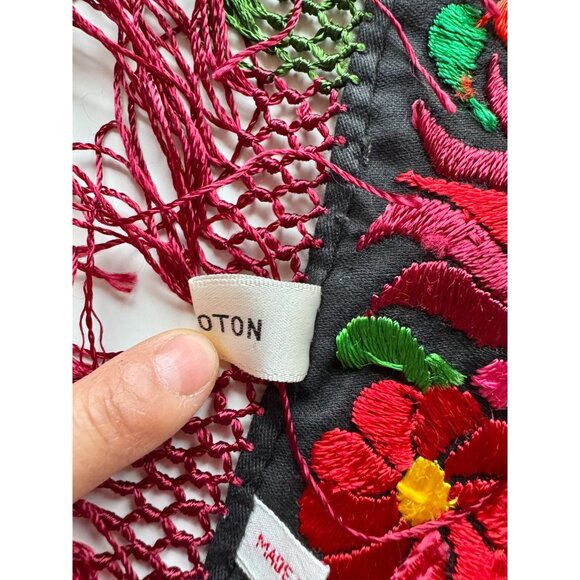 Vintage NWT Hungarian Floral Embroidered Cotton Fringed Table Cloth Placemat - Picture 7 of 11